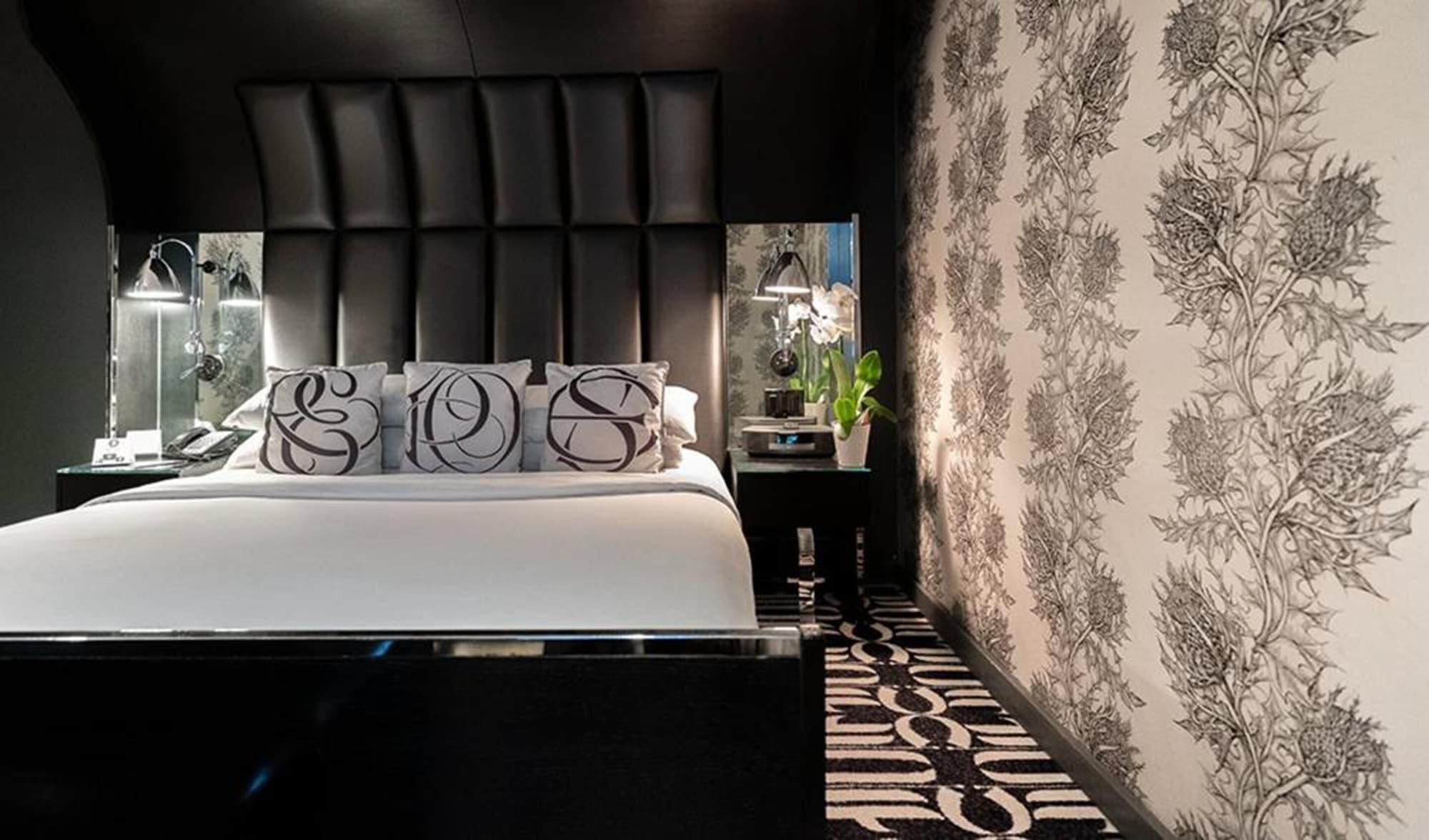 Junior King Suite with City View